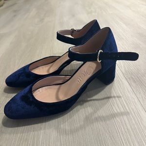 J Crew Mary Jane’s size 7